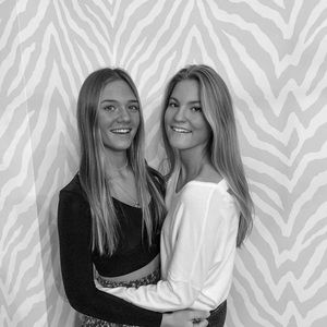 Meet your Posher, Caroline